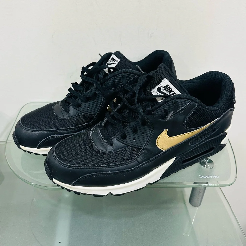 Nike‎ Air Max 1 Essential (931902-991) Sneakers Men Size 15 Black / Gold